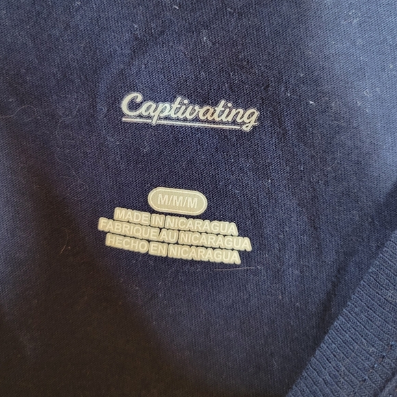 U of A Wildcats blue long sleeve t-shirt Size Medium - Picture 3 of 4